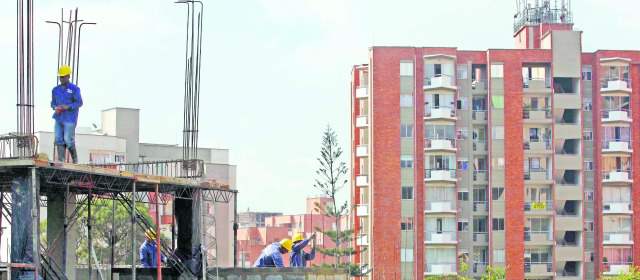 A 8% sube tasa para comprar casa nueva por encima de $140 millones | En sectores como Belén hay una amplia oferta de vivienda nueva no VIS. FOTO JUAN ANTONIO SÁNCHEZ