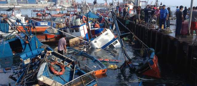 Bachelet se redime por la pronta respuesta a su segundo terremoto | El puerto de la ciudad de Iquique fue el más afectado por el terremoto del martes. FOTO AFP