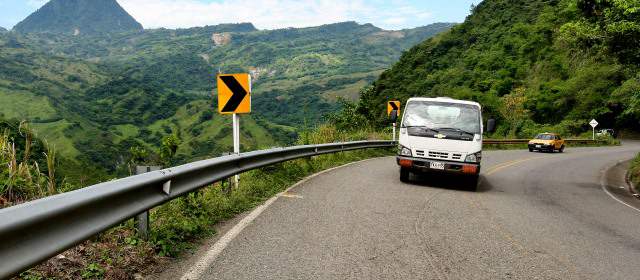 Firmas de perfil mundial licitarán por Autopistas | Tres de las primeras concesiones intervienen la vía troncal del Suroeste hasta conectarla con Autopistas del Café. FOTO JUAN A. SÁNCHEZ