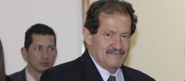 "A las Farc se les acabó la aureola de Robin Hood": Angelino Garzón |