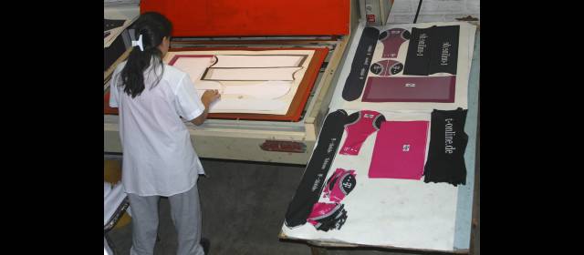Asociatividad, clave de pymes para TLC | En Antioquia el sector textil-confección seguirá beneficiándose del TLC. FOTO JULIO CÉSAR HERRERA