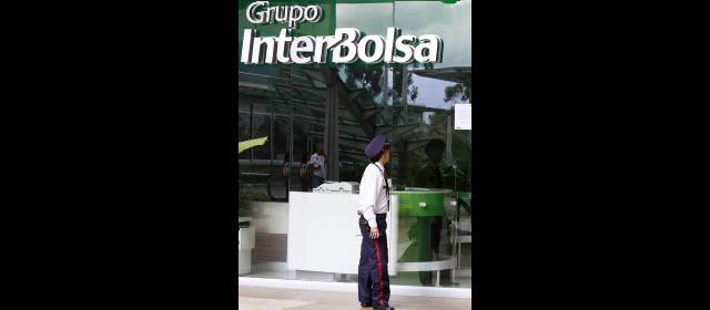 Cuatro escenarios para la crisis de liquidez de Interbolsa | La toma de posesión se anunció luego de que la comisionista tuviera problemas de liquidez. FOTO DONALDO ZULUAGA