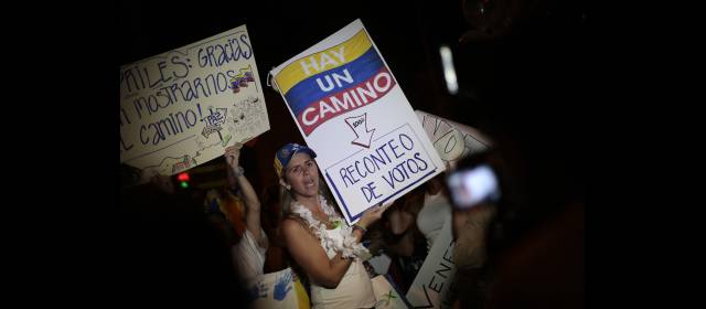 Unasur abogó por el diálogo | La oposición desconoce a Nicolás Maduro como presidente de Venezuela y exige el reconteo de votos. FOTO REUTERS