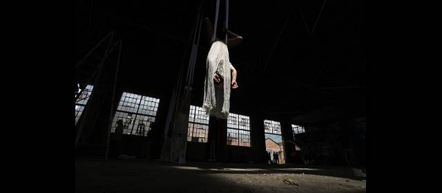 Mirar con el cuerpo al revés | El performance cuenta con el apoyo de una beca de Iberescena y se hace en coproducción con Costa Rica. FOTO HENRY AGUDELO