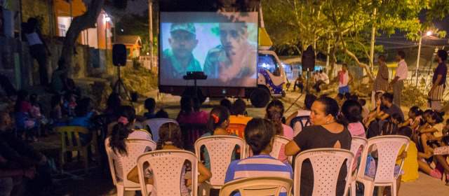 El séptimo arte, de paseo en los barrios | Cine en los Barrios es una iniciativa con 17 años. FOTO CORTESÍA