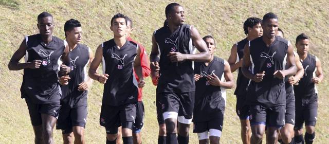 Bolillo o Leonel, uno de los dos será nuevo técnico del DIM | FOTO RÓBINSON SÁENZ