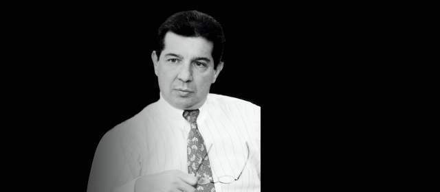 ENCRUCIJADA POLÍTICA Y ÉTICA |
