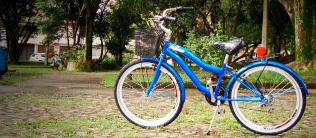 La historia rueda en bicicletas por las calles de Medellín | Fotografía de la bicicleta Federica, diseñada por Jairo Rodríguez Díaz. FOTO CORTESÍA.