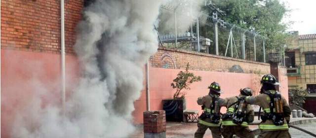 FOTO BOMBEROS BOGOTÁ