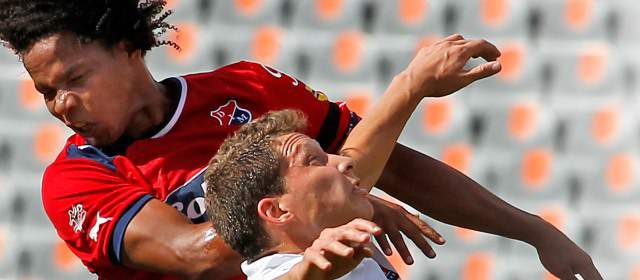 El fútbol de rojos y naranjas sigue en deuda | FOTO JUAN ANTONIO SÁNCHEZ OCAMPO