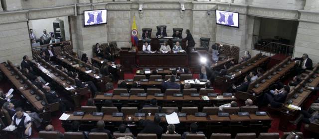 Organizaciones femeninas piden elegir a una mujer como Defensora del Pueblo |