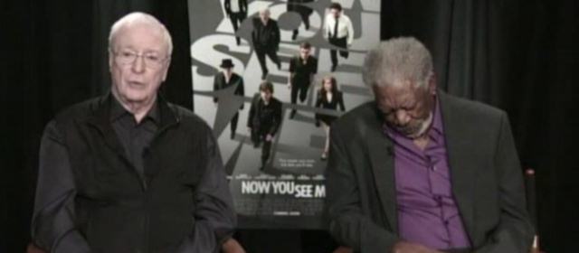 El actor Morgan Freeman se durmió en una entrevista