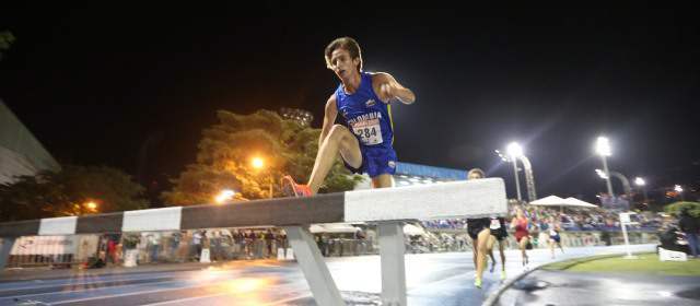 Yuber y Moreno sacaron los oros para el país | Yuber Echeverri ganó los 3.000 metros obstáculos, con una marca aceptable. Fue uno de los dos oros de Colombia. FOTO CORTESÍA