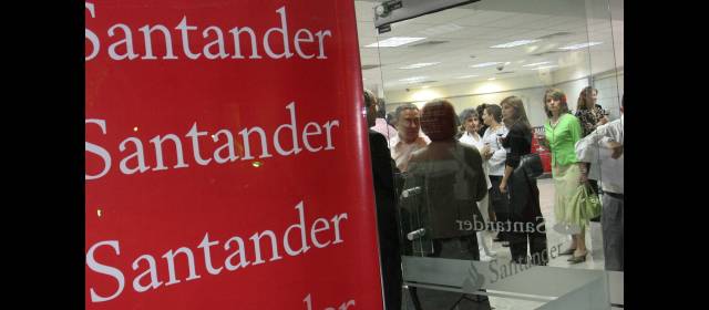 Grupo CorpBanca, de Chile, controla el Banco Santander | El Banco Santander Colombia pasa a manos de la entidad financiera CorpBanca que lo adquirió el año pasado. FOTO ARCHIVO