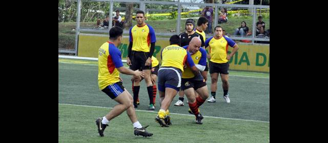 El rugby prepara setenta jugadores para la historia | Los entrenamientos se hacen en la mañana, y en la tarde se cumplen charlas y videos para los equipos. FOTO CORTESÍA