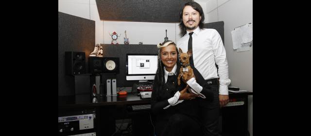Miranda es una figura universal | Miranda, Andrés Guerrero y Jazz integran una familia muy musical. La producción del álbum debut de Miranda también está a cargo de Toby Tobón, guitarrista de Juanes. FOTO RÓBINSON SÁENZ
