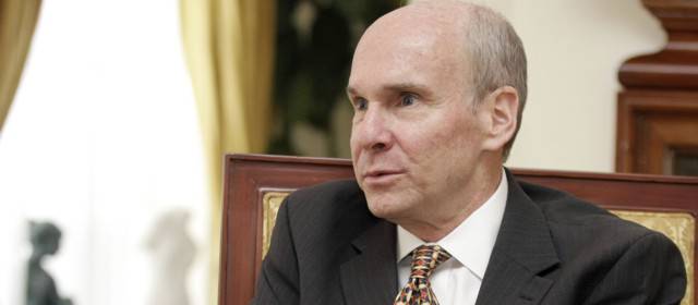 Embajador de E.U. asegura que con la reelección de Obama se fortalecerán relaciones con Colombia | El embajador Michael McKinley reiteró una vez más que si bien apoyan el diálogo con las Farc prefieren ser prudentes. Foto Colprensa.