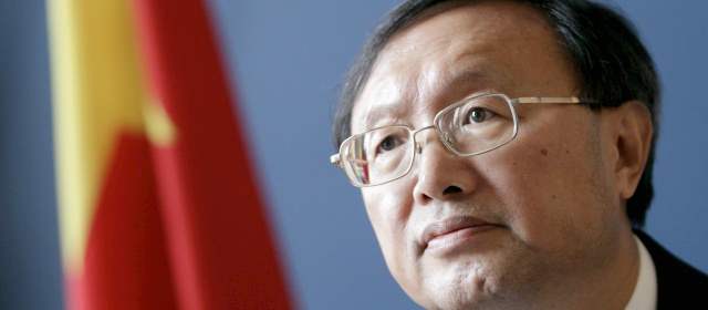 China pidió, con urgencia, un gobierno de transición en Siria |