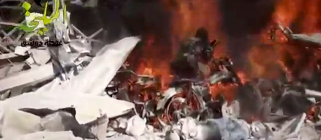 En Siria no cesa el conflicto y el ejército bombardeó una gasolinera | FOTO AP