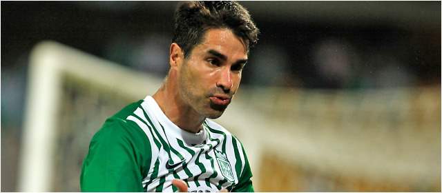 Ángel arregló por seis meses más con Nacional | Juan Pablo Ángel definió ayer su futuro inmediato con Nacional. A sus 38 años, continuará su carrera. FOTO JULIO CÉSAR HERRERA