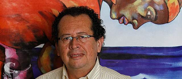 Lo afro lo pinta Crespo | Rubén Crespo ha hecho más de 20 exposiciones en museos y galerías de Colombia, E.U., España y Bélgica. FOTO DONALDO ZULUAGA