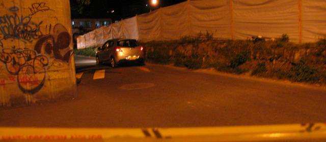 Esta tarde habrá acto simbólico en memoria de menor asesinada en Envigado | La menor conducía este automóvil cuando fue abaleada al pasar un resalto. FOTO RODRIGO MARTÍNEZ