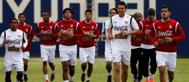 Rainer Torres entre las novedades de la selección peruana | FOTO REUTERS