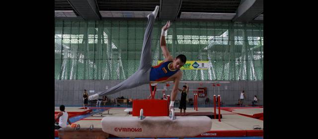 Jorge Hugo va a la casa de su gran "enemigo" | El antioqueño Jorge Hugo Giraldo es icono de la gimnasia en el continente. Por eso sus constantes invitaciones. FOTO JAIME PÉREZ