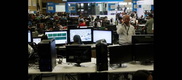 Ahora sí se prendió la fiesta geek | Esta tarde, el Ministerio TIC lanzará Apps.co, una iniciativa diseñada para promover y potenciar la creación de negocios a partir del uso de las TIC. FOTOS COLPRENSA