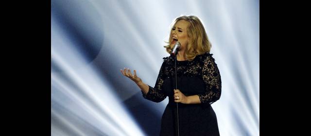 Adele, Taylor Swift y One Direction reinaron en la música | Por segundo año consecutivo, Adele fue la reina de la música grabada. FOTO AP