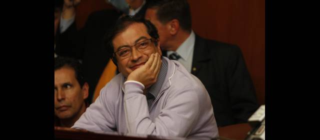 Petro impugnará firmas ante la Registraduría | Petro acudirá a organismos internacionales. FOTO COLPRENSA