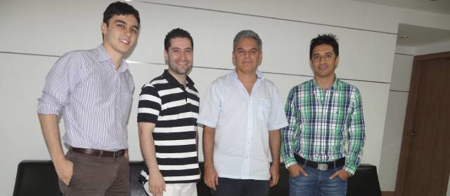 De Medellín a Silicon Valley | Óscar Gómez, gerente de juanregala.com. Daniel Vélez, de Bombillo Amarillo, viajó su socio Agustín Peláez. Jaime Sarmiento Ocampo, gerente de Acopla. Andrés Charry Balcázar, gerente de Pilot View.