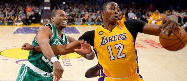 Howard y los Lakers firmaron una victoria con dedicatoria al cielo | FOTO AP