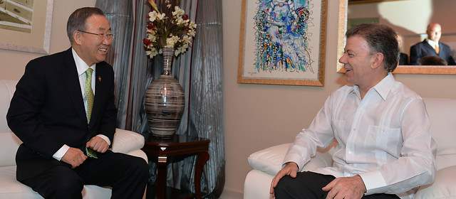 Santos se reunió por espacio de 15 minutos con el secretario general de la ONU, Ban Ki-Moon. FOTO CORTESÍA SIG