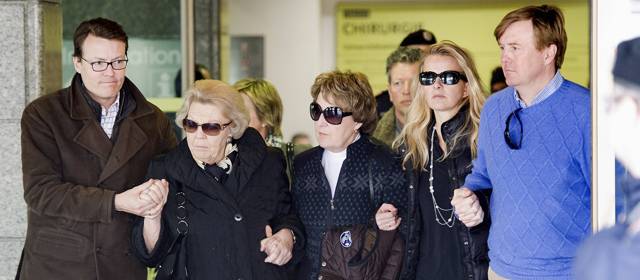 Johan Friso padece extenso daño cerebral tras quedar bajo una avalancha de nieve la semana pasada y quizá nunca salga del coma. | AP | Johan Friso padece extenso daño cerebral tras quedar bajo una avalancha de nieve la semana pasada y quizá nunca salga del coma.