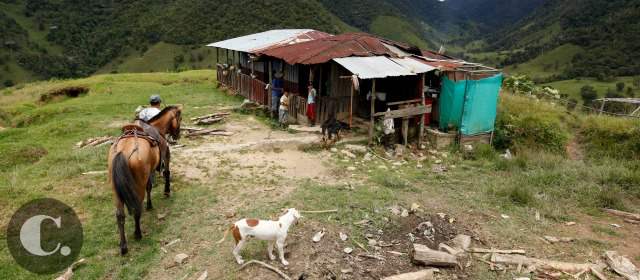 Los 50 años cogieron a las Farc negociando la paz | Esta es Marquetalia. En 1964 se desarrolló ahí la operación militar que terminó con la fundación de las Farc. Ahora viven agricultores. FOTO MANUEL SALDARRIAGA