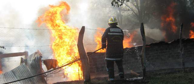 Incendio de grandes magnitudes se presentó en empresa de velas en el Cauca |