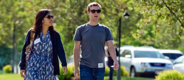Mark Zuckerberg encabeza la lista de los mayores filántropos de 2013 | FOTO AP