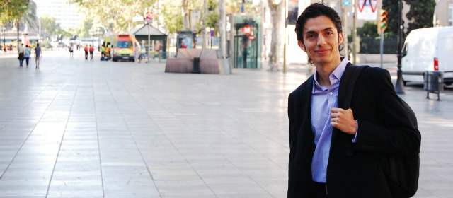 Premian modelo sobre la malaria | El profesor Walter Salas en Barcelona cuando iba a exponer su tesis de doctorado. FOTO CORTESÍA W. SALAS