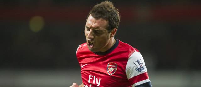 El español Santi Cazorla abrió el marcador en el minuto 20. FOTO AP
