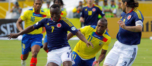En el partido disputado en Ecuador en 2012, Colombia cayó 1-0 con gol del finado Christian Chucho Benítez (11). FOTO ARCHIVO