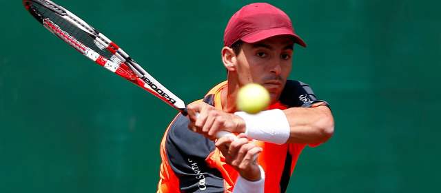 Santiago le cobró la osadía a Alejo | Santiago Giraldo parece retomar su mejor forma. Hoy juega la semifinal del ATP de Houston frente al español Fernando Verdasco. FOTO CORTESÍA FAYEZ SAROFIM & CO.