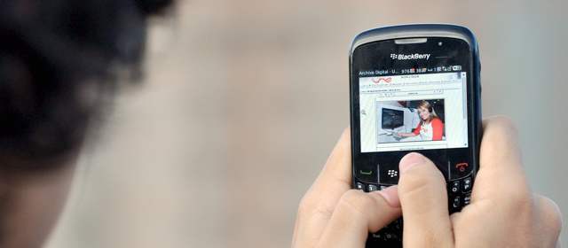 Fabricante de BlackBerry dice que volverá a enfocarse en clientes empresariales | RIM afirmó que, en lugar de mercados masivos, regresará a sus raíces.