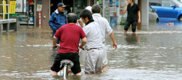 Evacuan 230.000 personas por las lluvias en el sur de Japón |