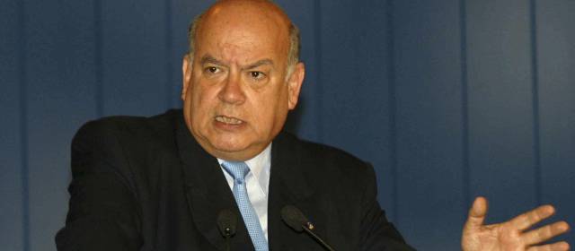 Insulza entregará este viernes en Colombia el informe de la OEA sobre drogas