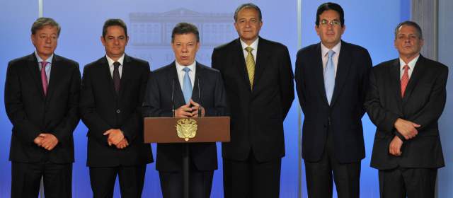 Santos anunció que quiere que sus "políticas sean reelegidas" |
