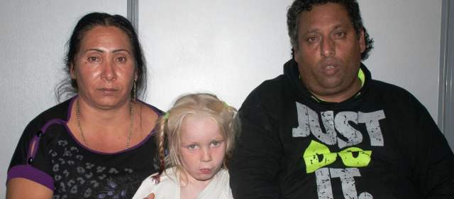 Policía búlgara encontró a los padres biológicos del "Ángel rubio" | Esta es la menor que estaba bajo el cuidado de una familia gitana en Grecia. FOTO EFE
