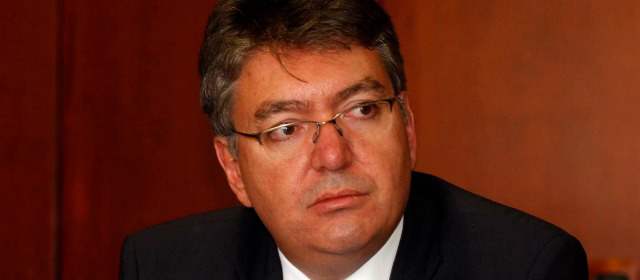 Los estratos bajos podrán pagar sin cargar efectivo | Mauricio Cárdenas, ministro de Hacienda. FOTO MANUEL SALDARRIAGA
