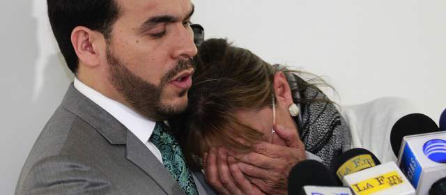 Familia de mujer atacada con ácido en Bogotá pide penas fuertes |