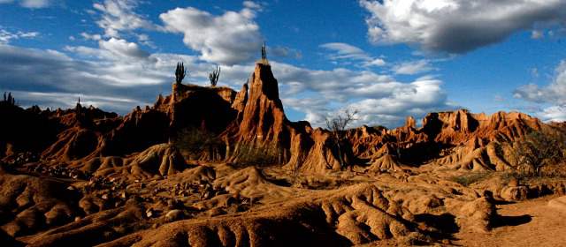 Así es vivir en las 10 ciudades más calientes | El desierto de La Tatacoa, en Villavieja (Huila) es uno de los sitios más calientes de Colombia según el Ideam con temperaturas que con frecuencia sobrepasan los 35 grados. FOTO HENRY AGUDELO